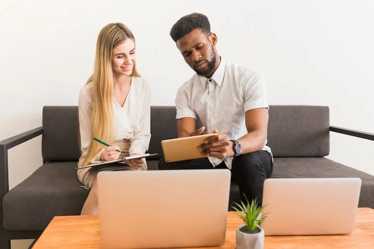 Venue Contract Negotiation & Risk Management​