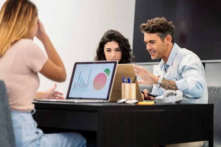 Choose Our E-commerce Consulting Team