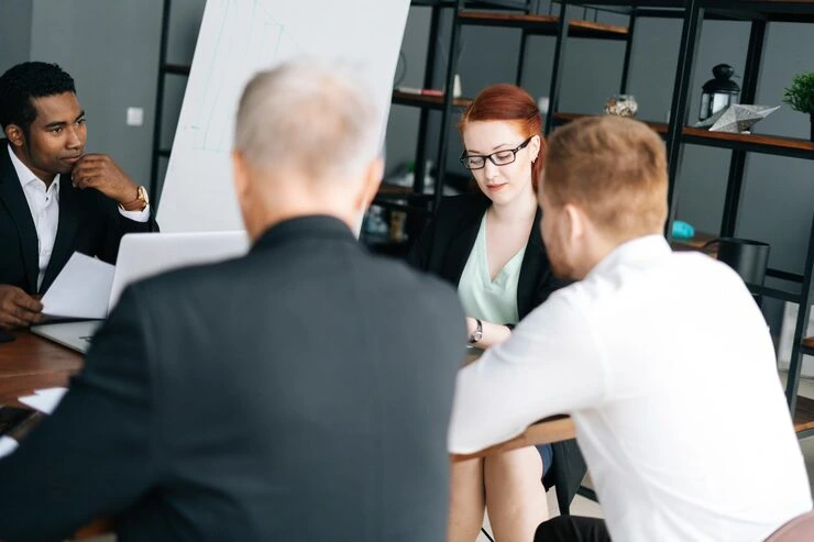 Expert C-Suite and Leadership Ethics Coaching Services Strengthening Executive Integrity and Decision Making Skills